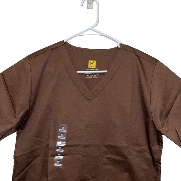NWT WonderWork Scrub Women Top Size XS - Picture 5 of 8